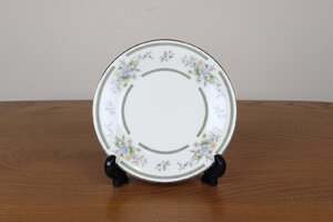 ロイヤルドルトン　ロマンスコレクション　プレート16.6cm　ケーキ皿　ROYAL DOULTON　ヴィンテージ　イギリス　セカンド品　L224