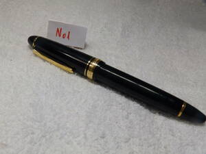 【値下げ交渉可】ビッグサイズ・黒色・SAILOR FOUNDED 1911 セーラー万年筆 H-MFペン先 21K 875 刻印有り・No1