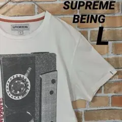 SUPREMEBEING ビッグプリント レトロ カセット 半袖 Tシャツ 白