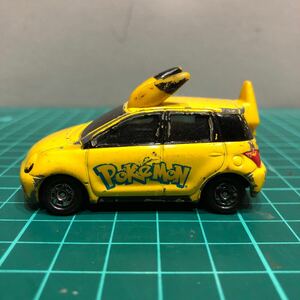 A-20 トミカ トヨタ イスト ポケモンミニカー ダイギャストミニカー ミニカー 中古品 売切り