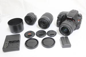 【返品保証】 ソニー Sony α 57 SLT-A57 55-200mm F4-5.6 18-55mm F3.5-5.6 50mm F1.8 バッテリー チャージャー付き デジタル一眼 v7890