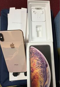 Apple iPhone XS MAX ゴールド　64GB docomo ドコモ