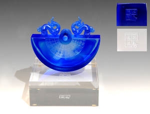 台湾 琉璃工房 LIULI GONGFANG ガラス パート・ド・ヴェール オブジェ 台座付き 重さ：１．８gガラス工芸 現代工芸 美品　b4727s