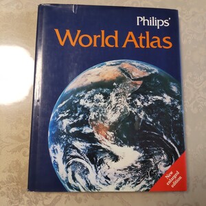 PHILIPS WORLD ATLAS　フィリップス　世界地図帳 洋書 英語英国版　1984年 書き込みなし　美本　英国購入　コレクション