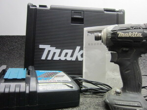 【中古品】makita マキタ　充電式インパクトドライバー TD160D 14.4V 6.0Ah　充電器DC18RA付 　軸ブレあります　電動工具