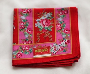 未使用品！素敵！バラ柄 ケンゾー KENZO ハンカチ レッド