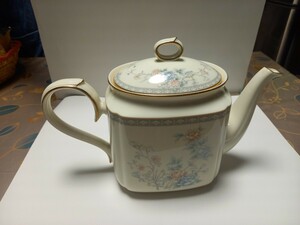 ティーポット Noritake 食器 花柄