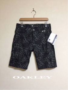 【新品】 OAKLEY GOLF SKULL AIR VENTSHORT 01kjet Black オークリー ゴルフ ハーフパンツ ボトムス スカル サイズ32 441798JP