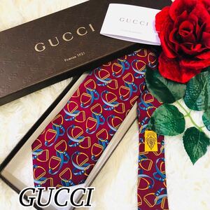 GUCCI グッチ メンズ 男性 紳士 ネクタイ ブランドネクタイ 総柄 ボルドー ビジネス 結婚式 新品未使用 新品 未使用 剣先 9.6cm