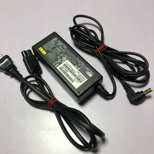 中古純正 FUJITSU ACアダプタ 19V-3.16A FMV-AC320A FMVA30GN7.PH50/E,AH30/GN対応動作済み管理番号SHA188