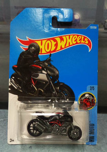 HOTWHEELS DUCATI DIAVEL　 ホットウィール ドカティ ディアベル 　　///(074)