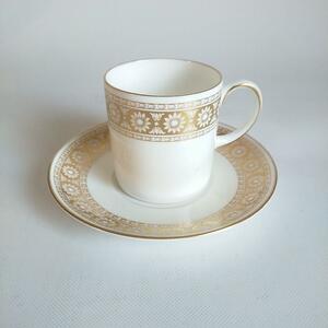 英国 Wedgwood MARGUERITE デミタスカップ＆ソーサー 金彩 ウェッジウッド マーガレット イギリス アンティーク ヴィンテージ