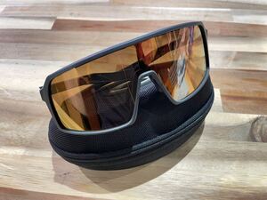 ■超美品■OAKLEY オークリー SUTRO スートロ PRIZMレンズ OO9406-0537 スポーツサングラス アイウェア ロードバイク アクセサリー P1890