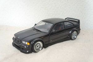 UT BMW 3シリーズ E36 M3 1/18 ミニカー 難あり