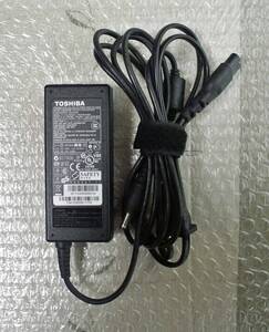 TOSHIBA純正 ACアダプター PA3714U-1ACA 19V 3.42A 1セット 綺麗