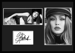 10種類!Gigi Hadid/ジジ・ハディッド/ファッションモデル/リアリティ/サインプリント&証明書付きフレーム/BW/モノクロ/ディスプレイ(5-3W）