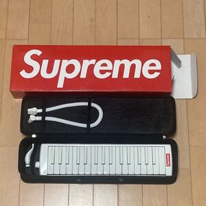 新品未使用安価スタート2018AW Supreme HOHNER Melodica鍵盤ハーモニカメロディカピアニカ付属品完備半タグ付き シュプリーム BOX LOGO