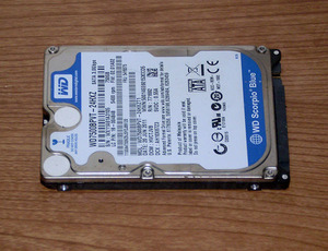 ★ 750GB ★ Western digital Blue 【 WD7500BPVT 】 良品 ★105