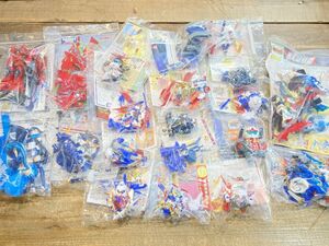 ガンプラ 完成品 HG ダイバーアヤメ グフクリムゾンカスタム 他 BB戦士 烈光頑駄無 など まとめて/ジャンク [36-9105]