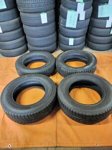 【G0528】MICHELIN LA TITUDE X-ICE 215/70R16 スタッドレスタイヤ４本セット