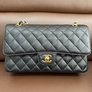 新品同様 ※CHANEL シャネル※ A01112 ダブルフラップマトラッセ キャビアスキン ゴールド金具 チェーンショルダーバッグ 超人気