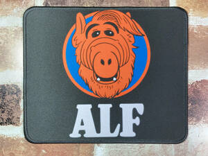 【アルフ・ゴードン・シャムウェイ　マウスパッド　#ALF （アルフ）】　fire_sale　管理番号FG1　M-12