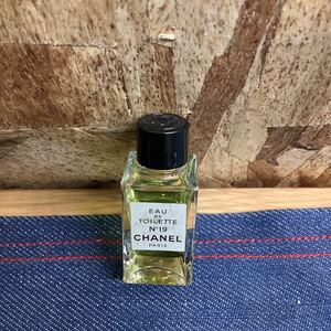 送料無料【Sた1223】CHANEL No.19 香水 ミニボトル 4.5ml