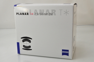 ★★新品 Carl Zeiss Planar T* 50mm F/2 ZM Lens Black♪♪#5912