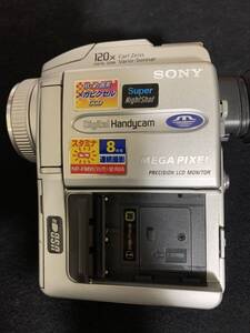 Camera-S-20 SONY製デジタルビデオカメラ DCR-PC110 NTSC