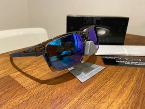 オークリー/新品/メインリンク/グレーフレーム/レンズ不良品/OAKLEY/MAINLINK /GREY INK/SAPPHIRE IRIDIUM