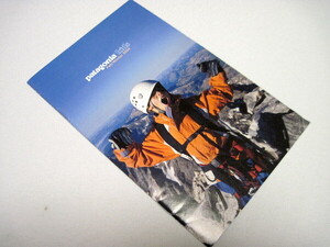 2004 kids fall/winter《patagonia》パタゴニアキッズカタログ＿ダウンジャケット&ベスト シンチラマースピアル レトロカーディガン 他掲載