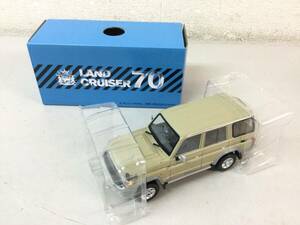 ★ ミニカー トヨタ ランドクルーザー LAND CRUISER 70 ⑤ 4E9 ベージュ カラーサンプル カー / TOYOTA コレクション