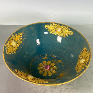 大周時代　紫窯　宝石と金嵌め　開片　古い磁碗