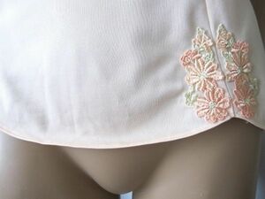 ■① ワコール パルファージュ PARFAGE 日本製 華やかなお花刺繍レースがかわいい♪ツヤありキャミソール バスト85 キャミ 下着 オレンジ