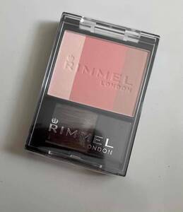 新品 RIMMEL リンメル スリー インワン モデリング フェイス ブラッシュ 004