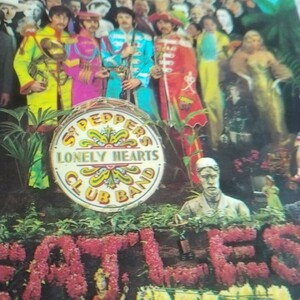 THE BEATLES Sgt.Peppers Lonely Hearts Club Band