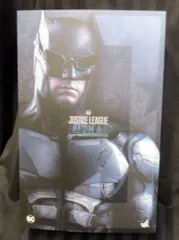 HOTTOYS MOVIE MASTERPIECE BATMAN / TACTICAL BATSUIT (通常版) MMS432