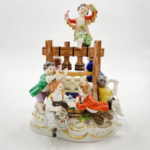 1円～ Meissen マイセン 群像「ぶどう搾り」 (61035) フィギュリン ※同梱不可 05-3173898