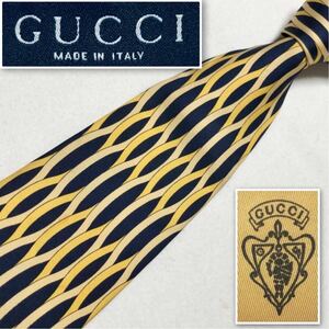 GUCCI グッチ　ネクタイ　紐　総柄　シルク100% イタリア製　ネイビー×イエロー　ビジネス