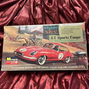 Monogram 1/8 Jaguar xke model kit in original box No PC98 1300◆ジャガーEタイプ◆1964年◆プラモデルキット◆箱入り◆1/8スケール