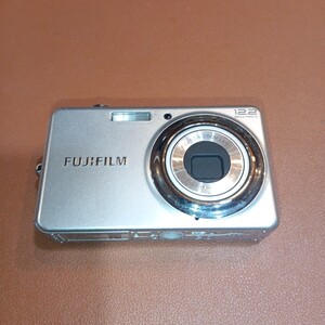 富士フィルム FUJIFILM FINEPIX J30 シルバー コンパクトデジタルカメラ