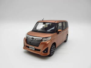 1/30 トヨタ 新型ルーミー　前期　ブリリアントカッパークリスタルマイカ　カラーサンプル 非売品 ディーラー特注品 ミニカー