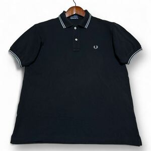 【美品】 FRED PERRY フレッドペリー ポロシャツ 半袖 ロゴ刺繍 鹿の子 ブラック Lサイズ