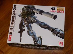 香港限定 Aape x ガンダム MG 1/100 AAPE RX-78-2 GUNDAM GRN-CAMO Ver.3.0 (A BATHING APE ア ベイシング エイプ) 数3