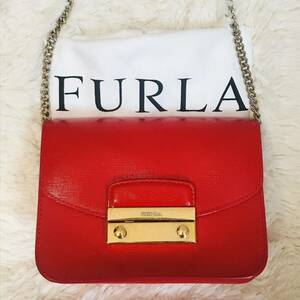 FURLA フルラ ショルダーバッグ　メトロポリス チェーン レザー　レッド