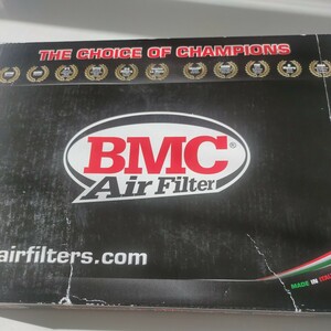 未使用BMC エアーフィルター メルセデスベンツ Aクラス (W176) C117/X117/W246/X156等用 リプレイスメント 純正交換用フィルター FB762/20