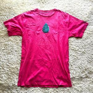 NIXON ニクソン 半袖Tシャツ プリントTシャツ カットソー HOTPINK メンズ ピンク Mサイズ相当