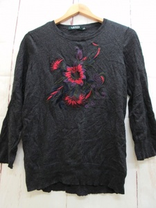 LAUREN RALPH LAUREN ローレン ラルフローレン 花刺繍ニット M 165/92A グレー 200682658001 綿61% レーヨン39% Made in China