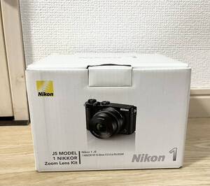 【used品】ミラーレス一眼 カメラ ニコン Nikon 1 J5 レンズ 1 NIKKOR 10-30mm 1:3.5-5.6 VR