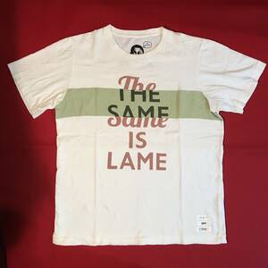 A7094●白 半袖Tシャツ【ユニクロ】THE SAME IS LAME 綿100％ Mサイズ（肩41 丈63 袖19 脇下胸囲98㎝）キズシミ使用感などあり